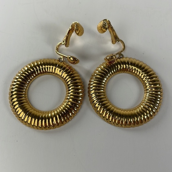 Gold Ribbed Hoop Clip On Earrings - Picture 2 of 9